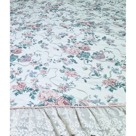 Vintage Croscill Elizabeth Gray Victoria Lace Trim Curtains 2 panels 60x84" each - Picture 1 of 8